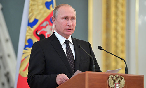 Putin: "Thế giới đang trở nên hỗn loạn hơn".